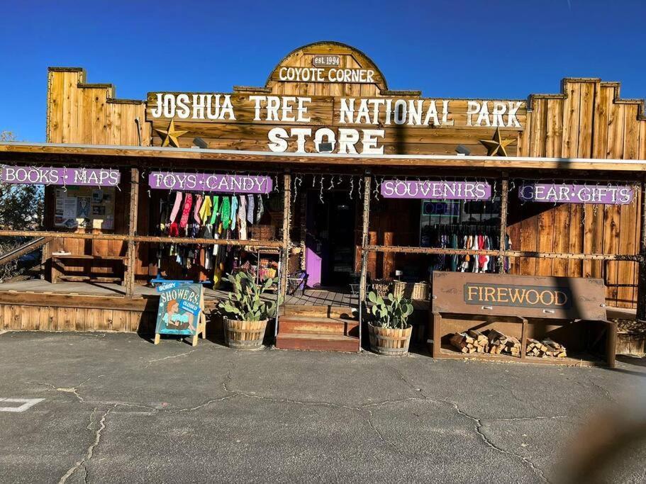 Joshua Tree National Park - Cozy Palms Getaway Apartamento Twentynine Palms Exterior foto